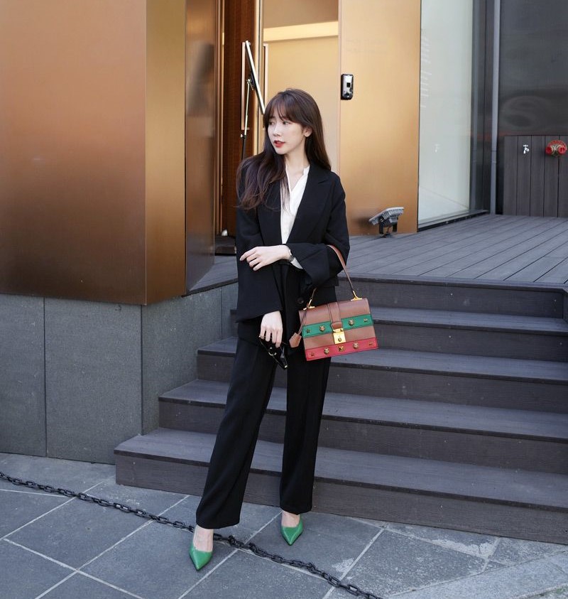 Áo vest nữ Hàn Quốc cũng có style vô cùng nổi bật
